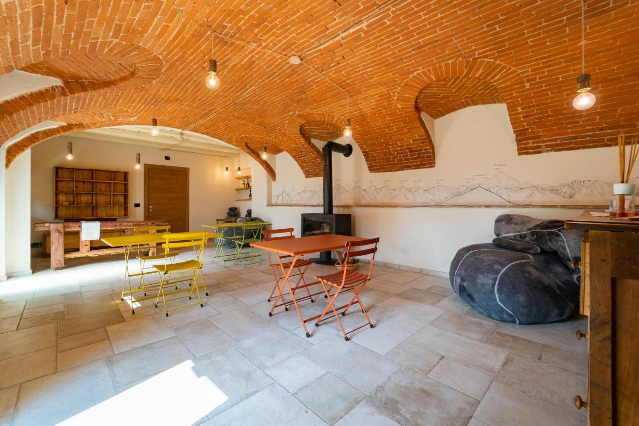 Country House Le Gaie Allegre Villar San Costanzo Bagian luar foto
