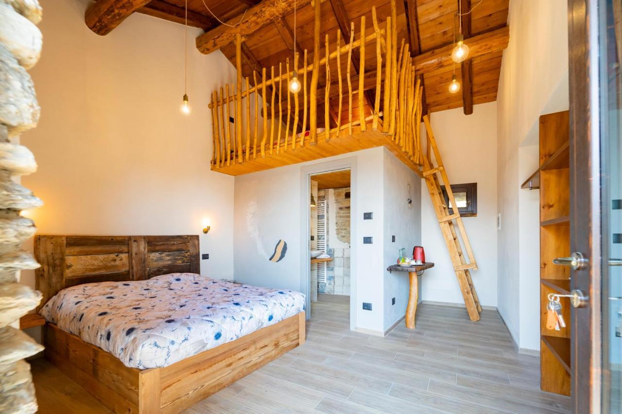 Country House Le Gaie Allegre Villar San Costanzo Bagian luar foto